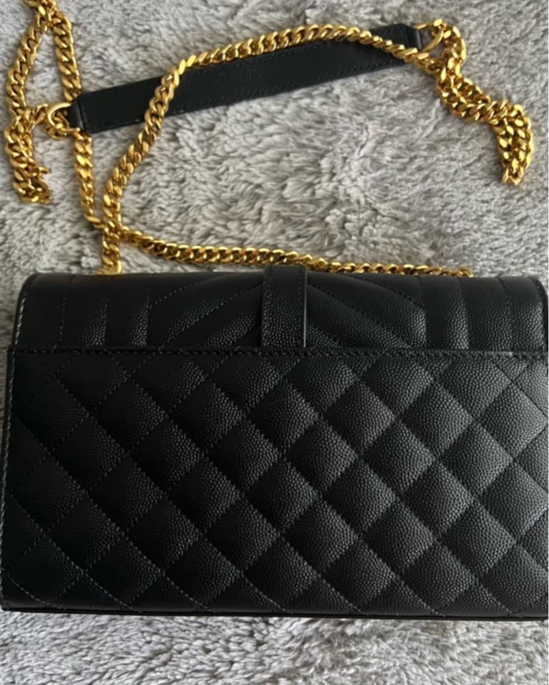 Sleek YSL Quilted Leather Crossbody Bag - Image 4