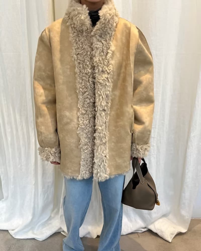 Le Apt Shearling Faux Fur Coat Beige - Image 2