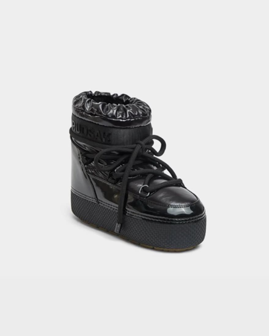 Short Black Moon Boots (size 8.5) - Image 2