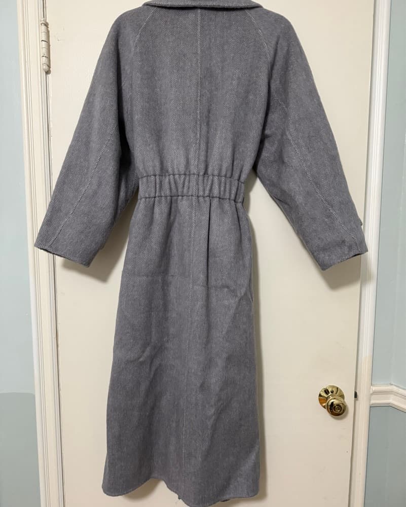 Chic Gray Wool Belted Trench Coat - Image 4