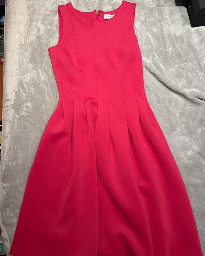 Vibrant Pink Pleated Dress - Image 2