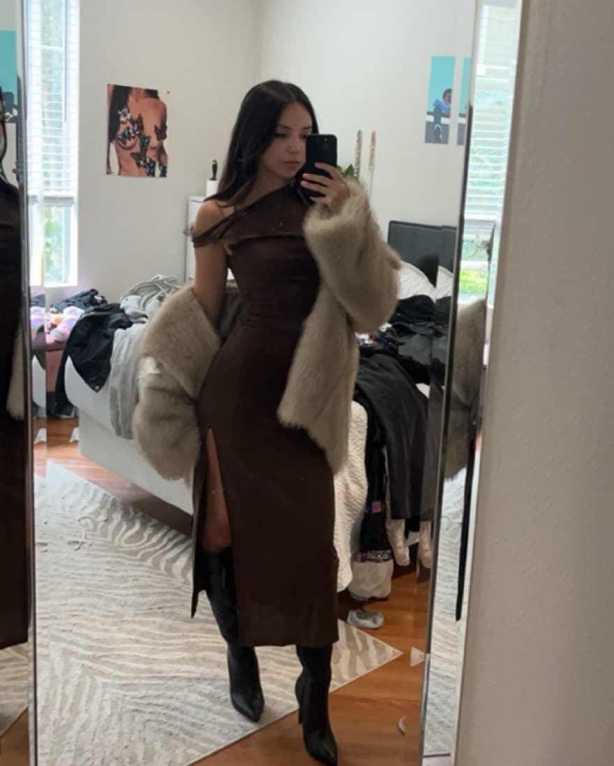 Off Shoulder Slit Midi Dress - Image 3