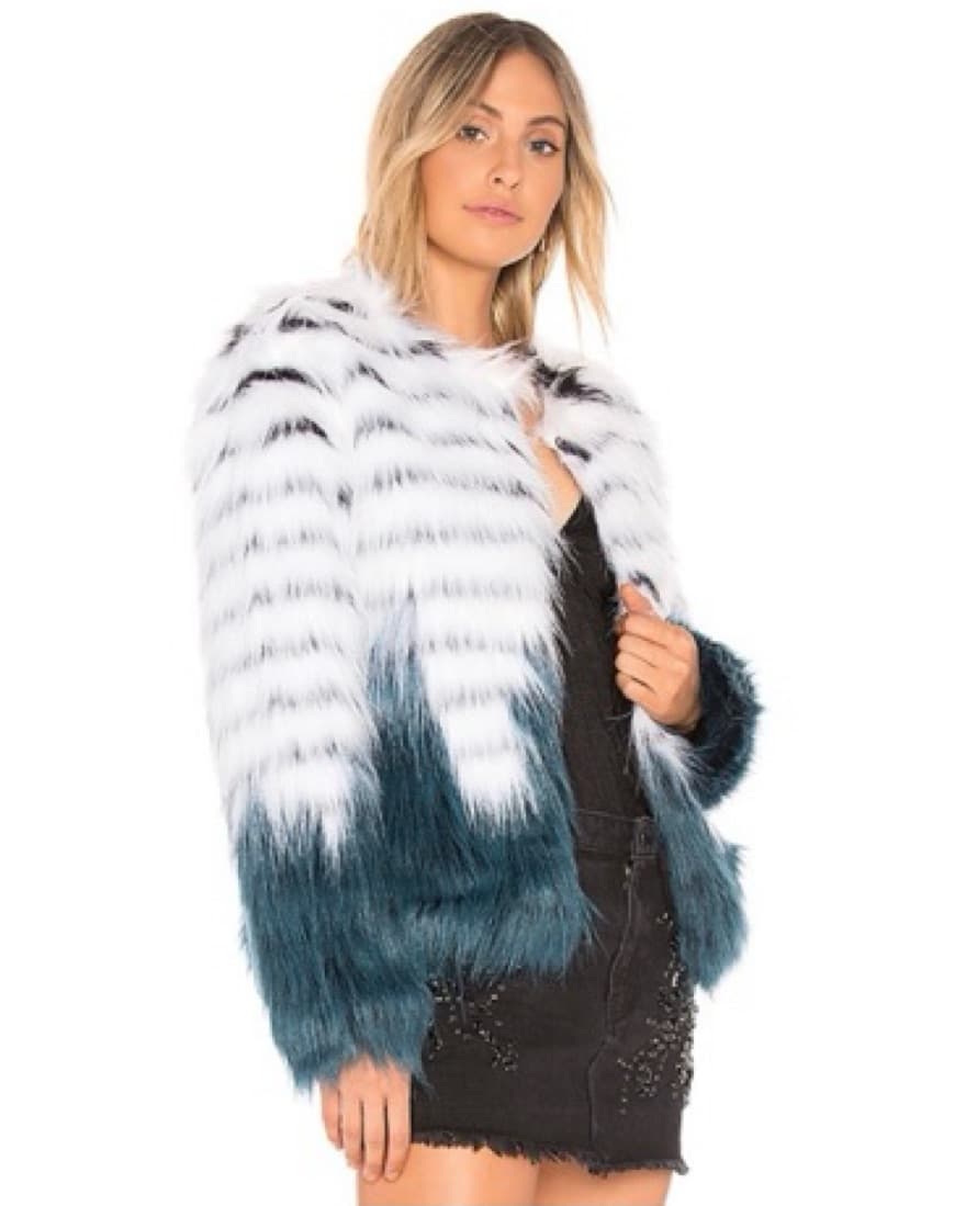 Elliatt Revolve Fur Coat - Image 3