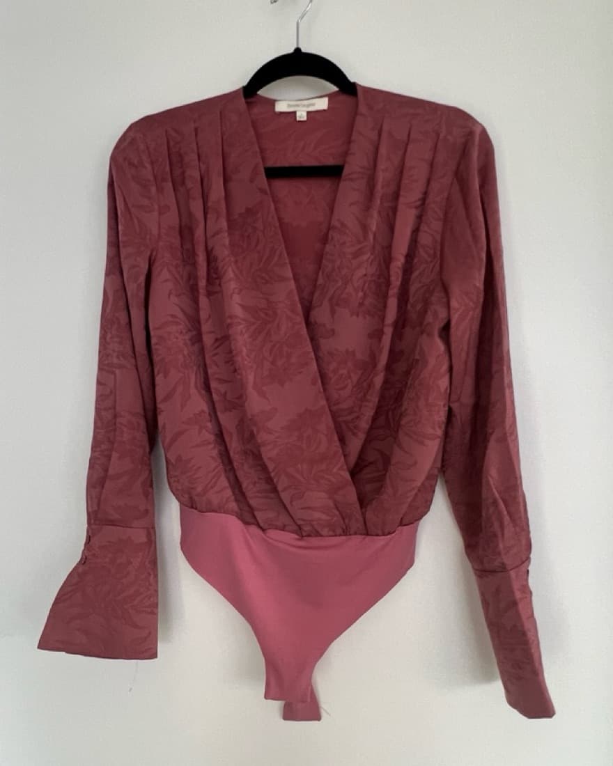 Favorite Daughter Date Night Blouse - Image 3