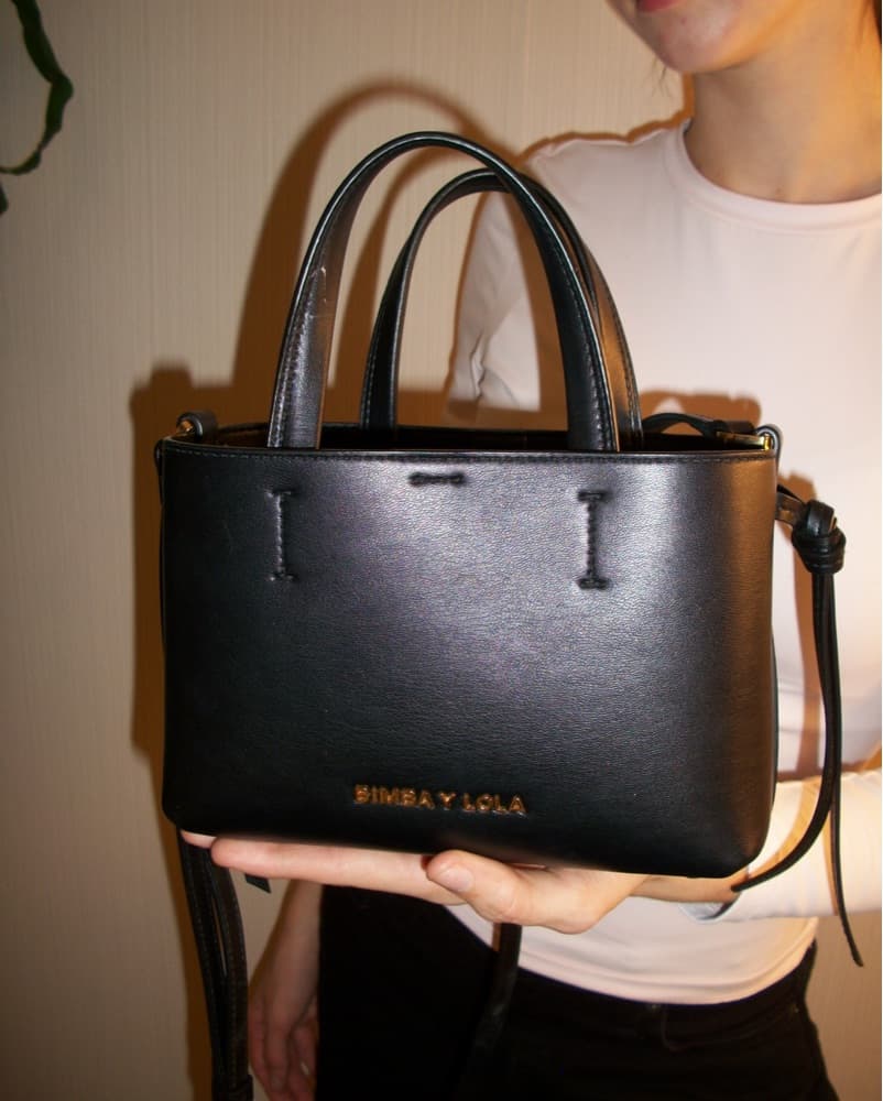 Bimba y Lola black handbag - Image 3