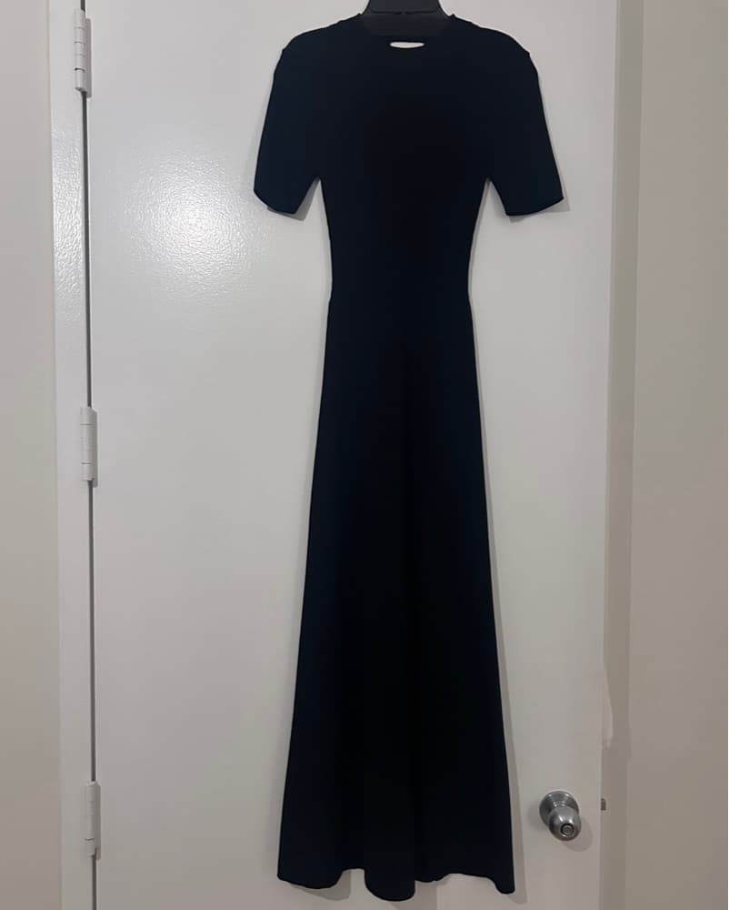 DISSH Donna Black Maxi Dress - Image 2