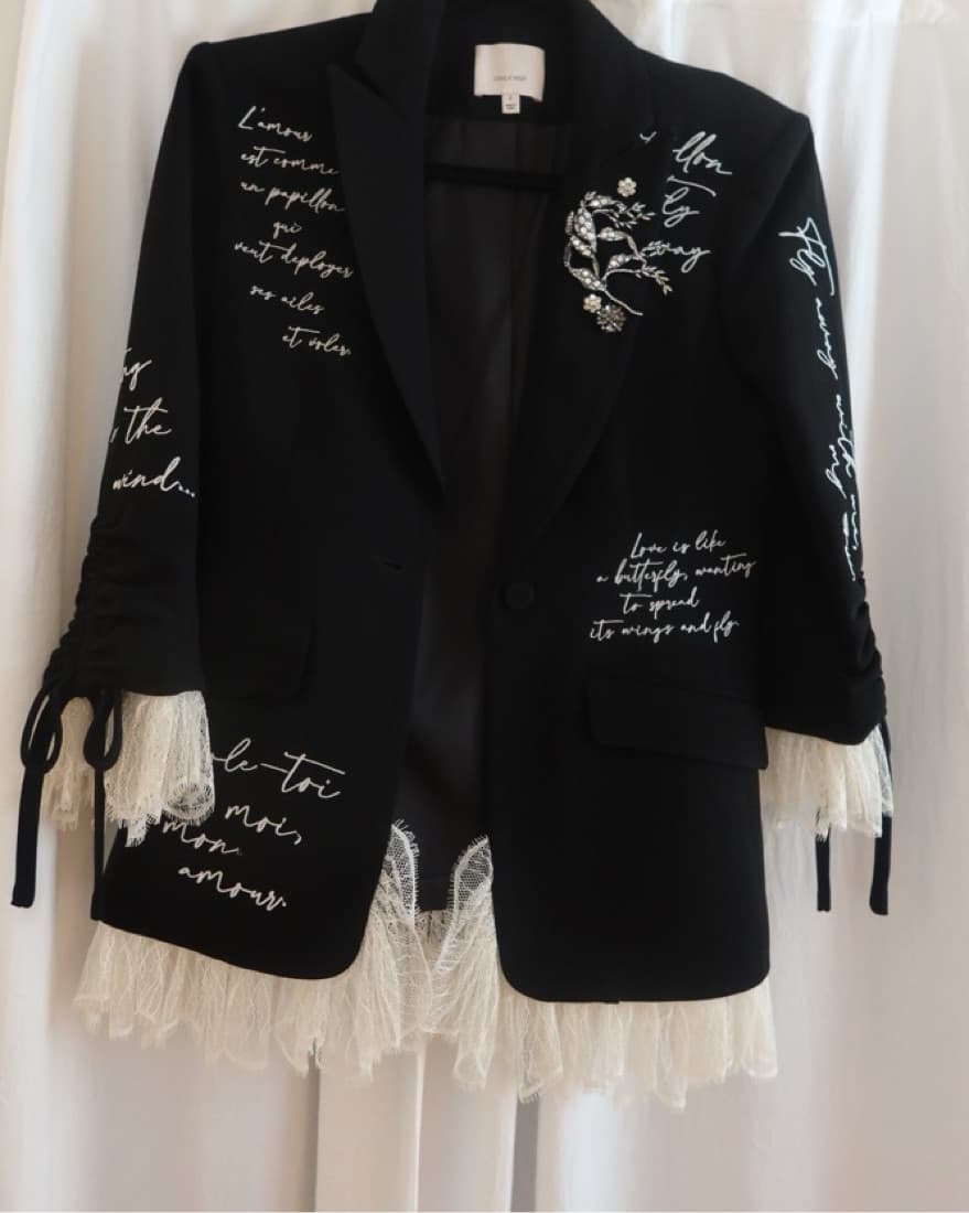 Mon Amour Roxie Embroidered Blazer - Image 3