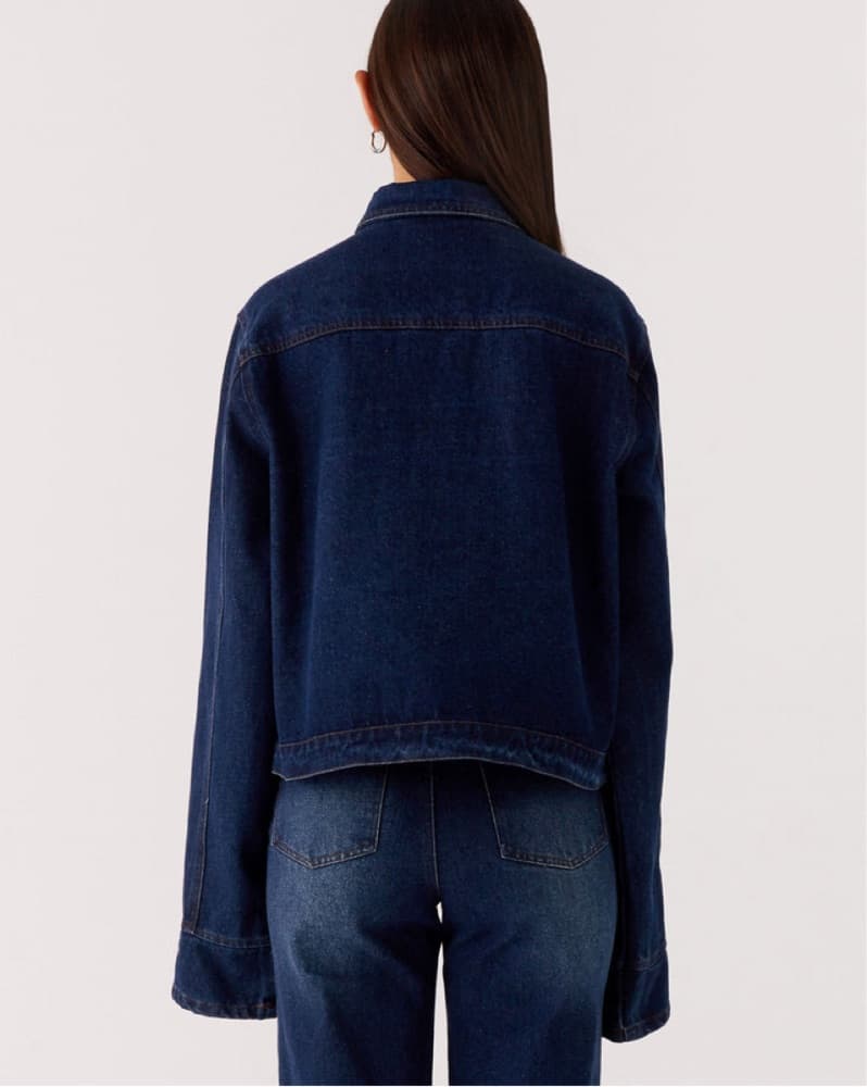 Versatile Denim Jacket - Image 4