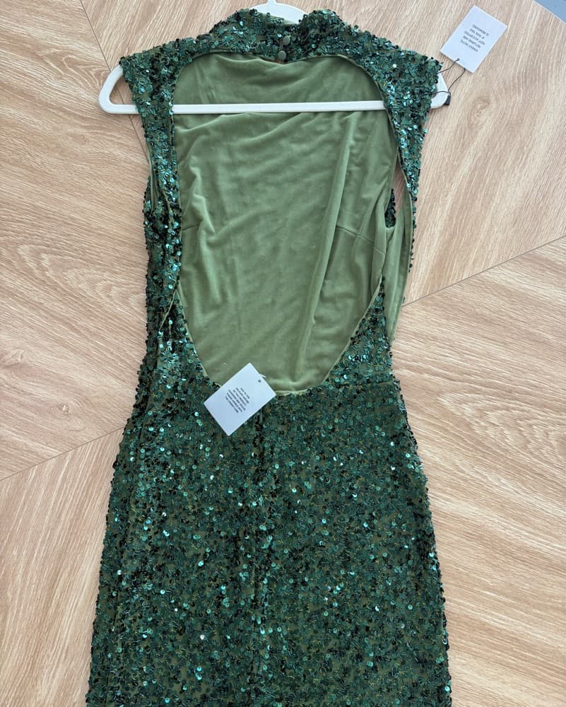 Emma Maxi dress In dark olive - Image 5