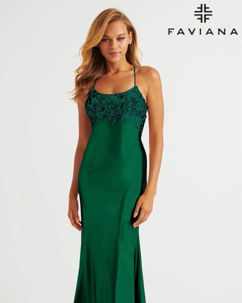 Emerald Green Sequin Gown - Image 1