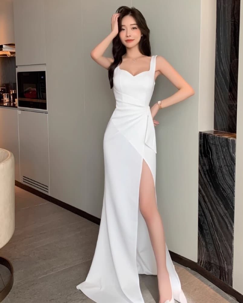 Dress fishtail dress - Image 1