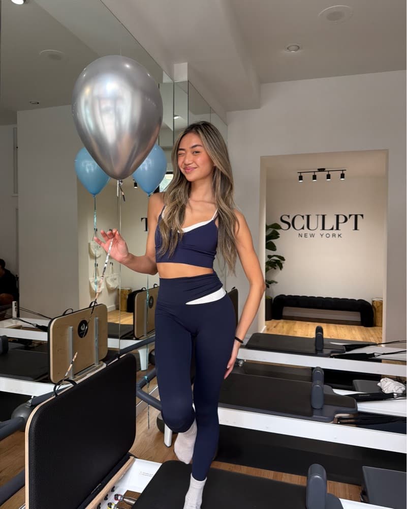 Navy & white Berlook workout set - Image 3
