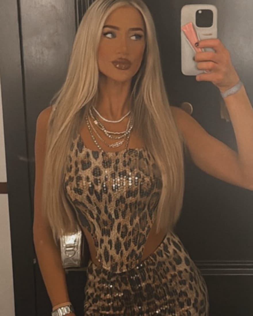 Limited Edition Leopard Sequin Set - Image 4