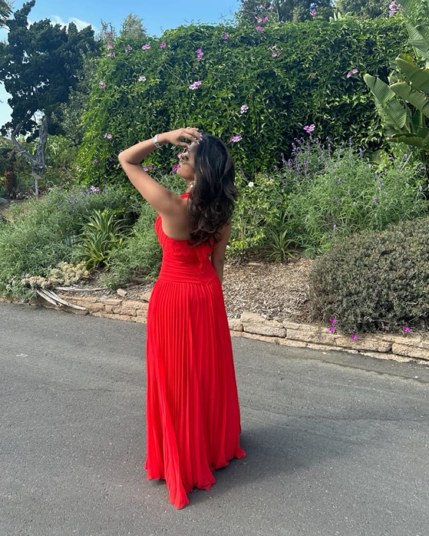 Halston Red Halter Gown  - Image 3