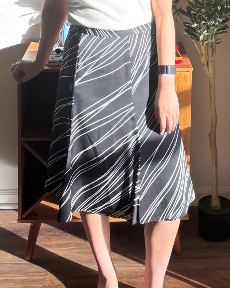 Valerie Stevens Striped Midi Skirt - Image 2