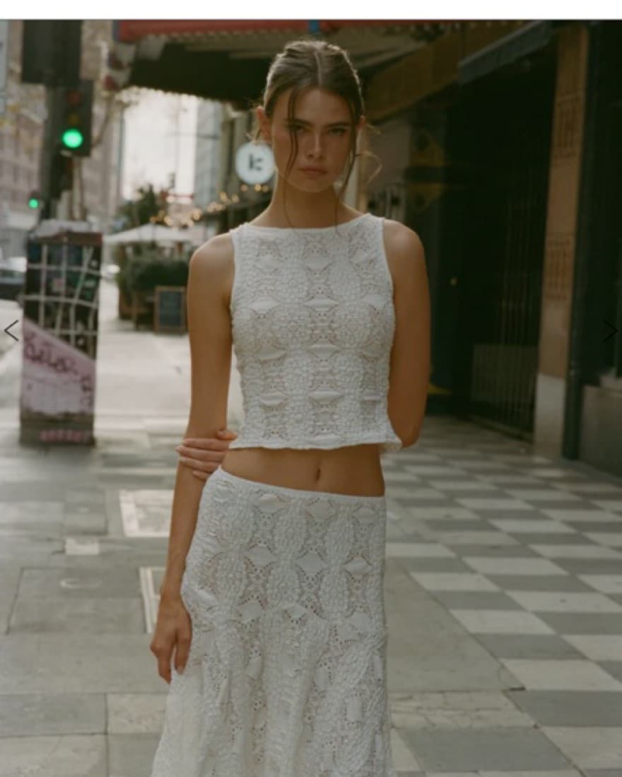 With Jean White Set  - Image 1