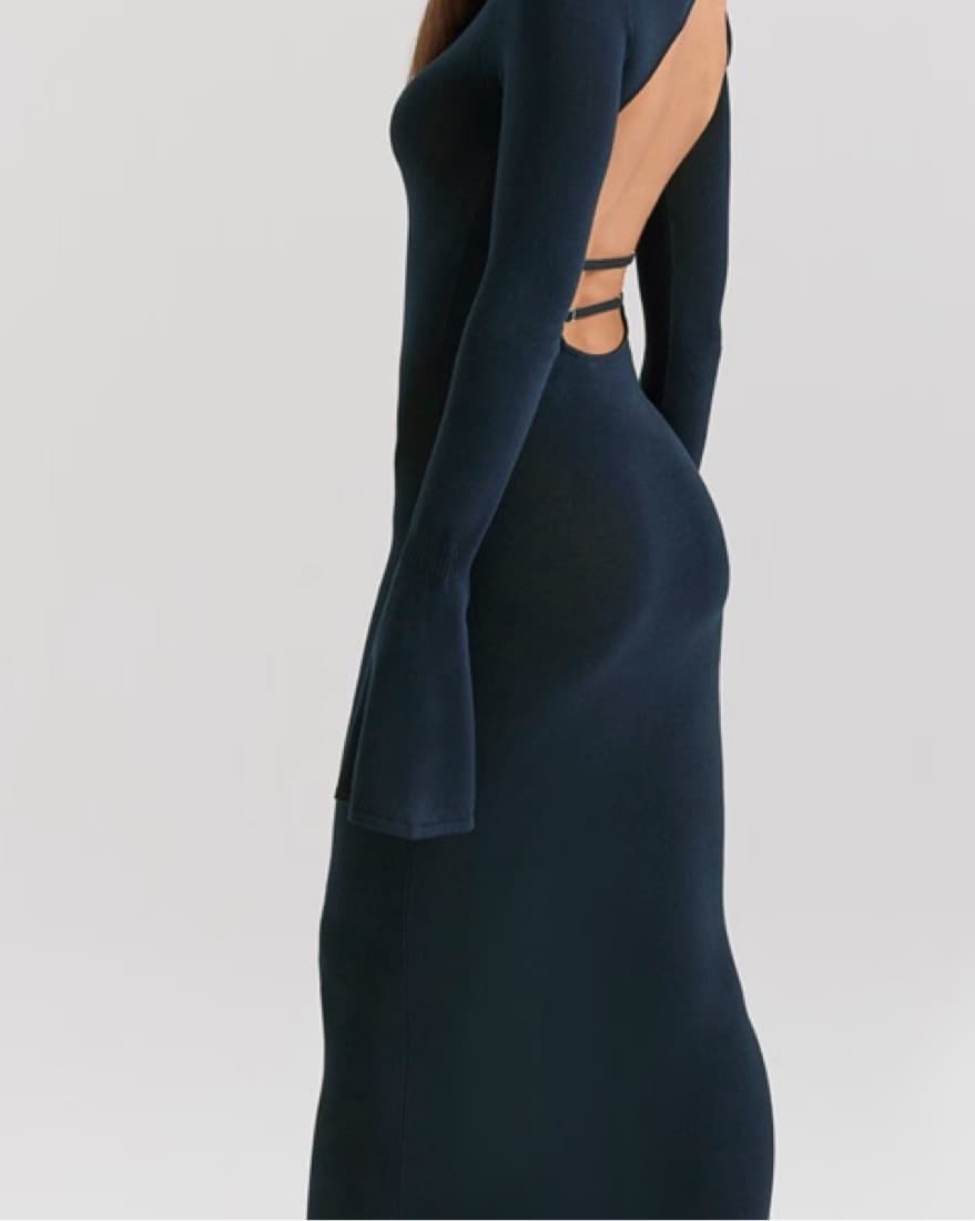 Sleek Backless Maxi Dress - Image 2