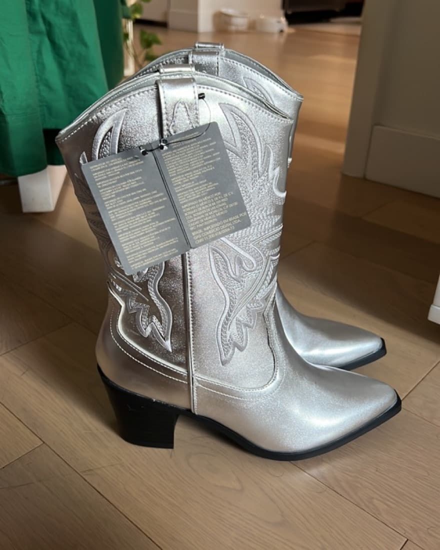 Trendy Solver Cowgirl Boots  - Image 2