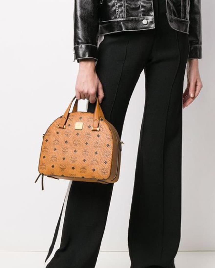 MCM Aren Half Moon Tote in Visetos  - Image 2