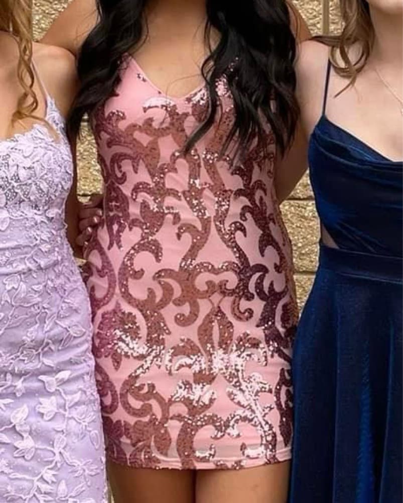 Stunning Sequin Bodycon Dress - Image 1
