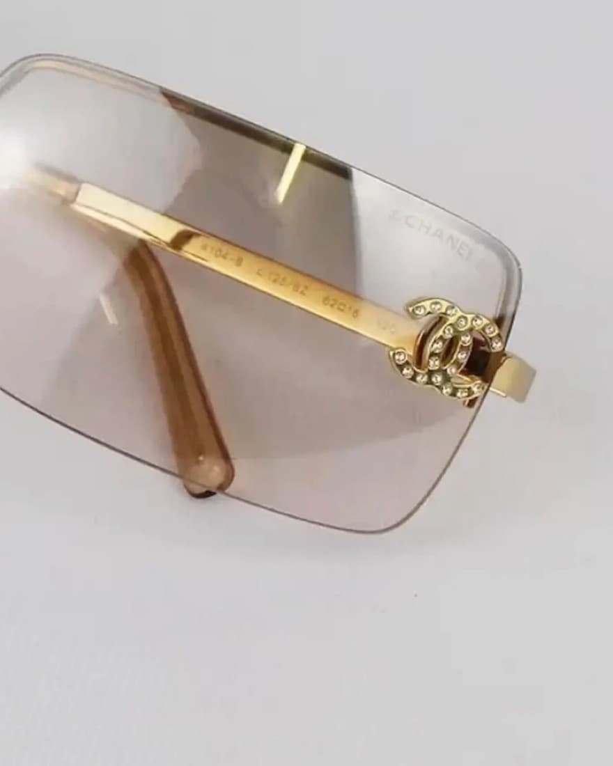 Chanel Sunnies - Image 2