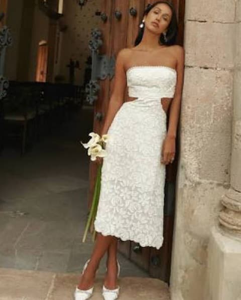 Waimari Strapless Floral White Midi Dres - Image 2