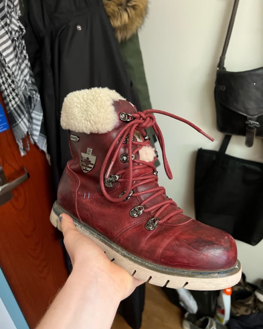 Royal Canadian Burgundy Snow Boots - Image 2