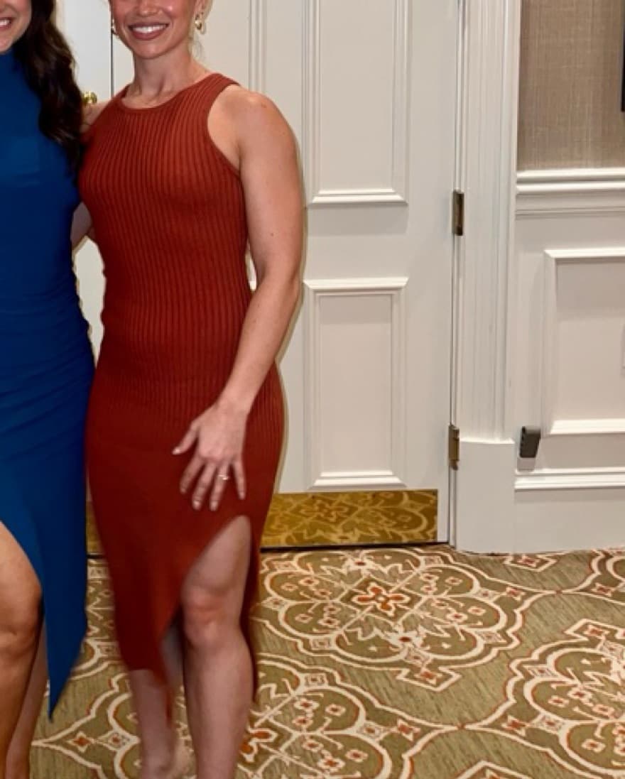 Lulu’s Ribbed Sleevless Midi Dress  - Image 1