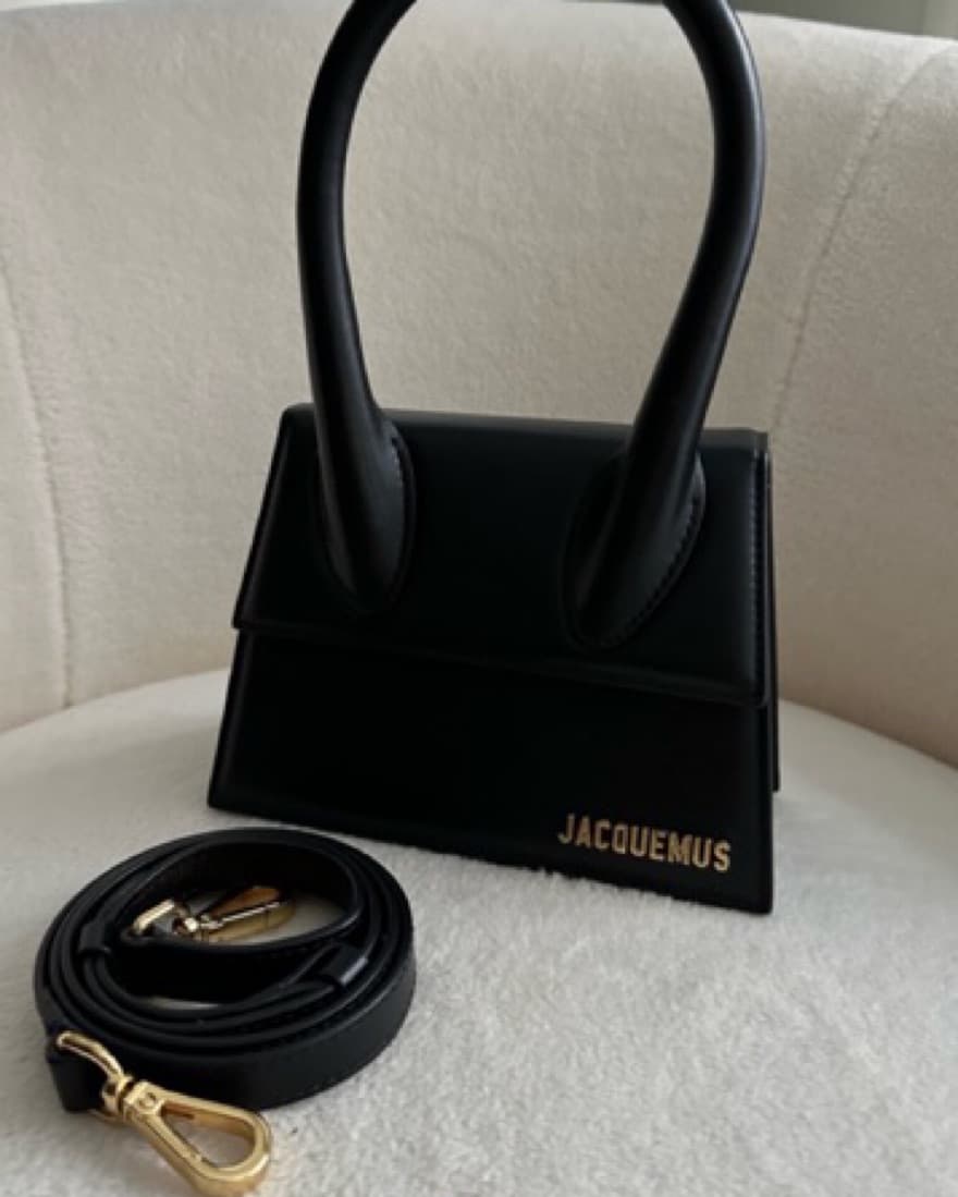 Jacquemus Le Chiquito Moyen  - Image 2