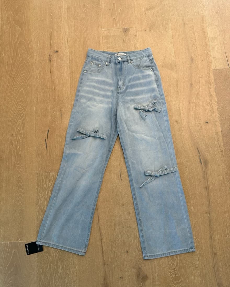Bow Detail Jeans - Image 5