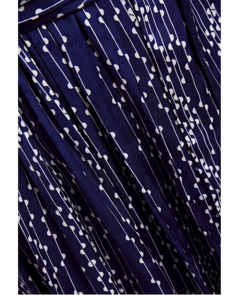 Elegant Dot-Printed Pleated Dress - Image 3