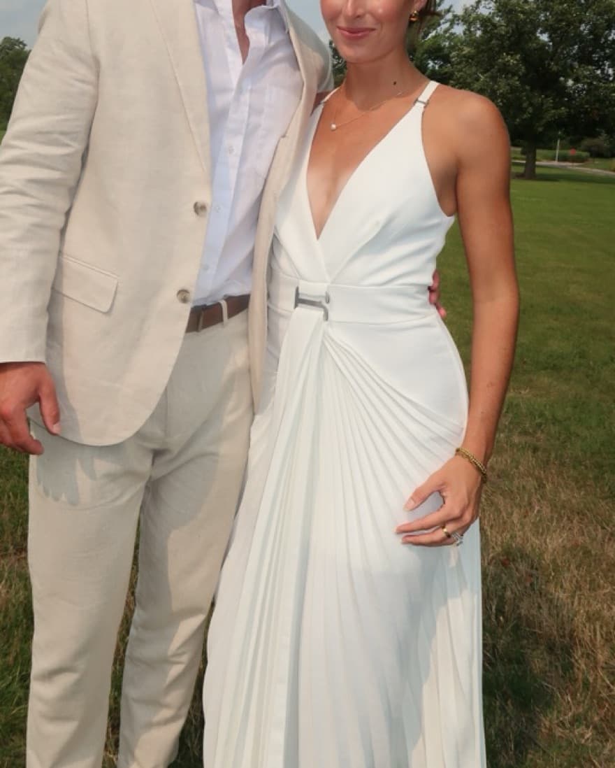Elegant Pleated Midi Dress - Image 2