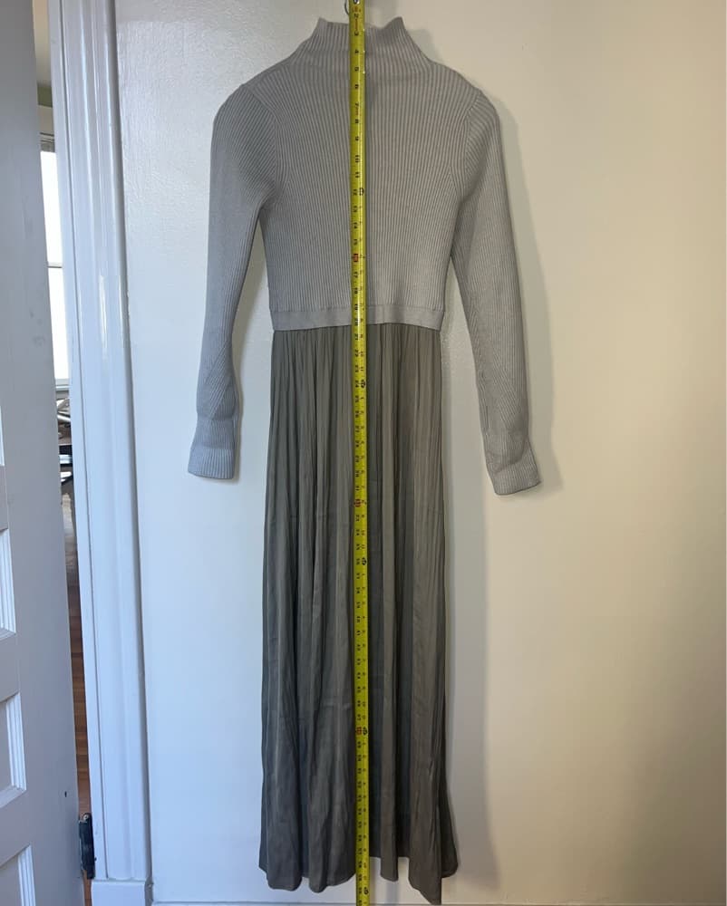 Ribbed Twofer Sweater And Pleated Skirt - Image 5