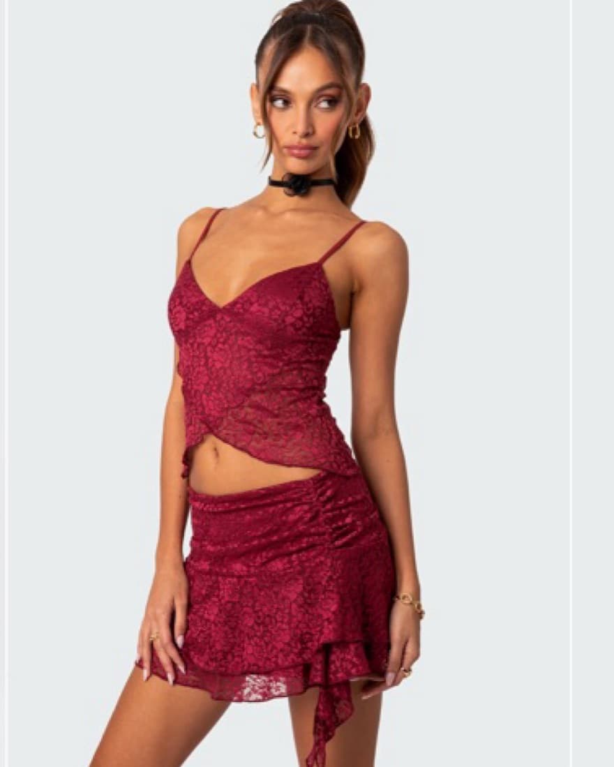 Edikted Red Lace Set - Image 3