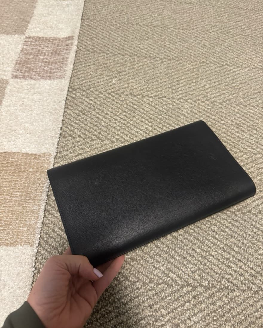 Sleek Black YSL Leather Clutch - Image 6