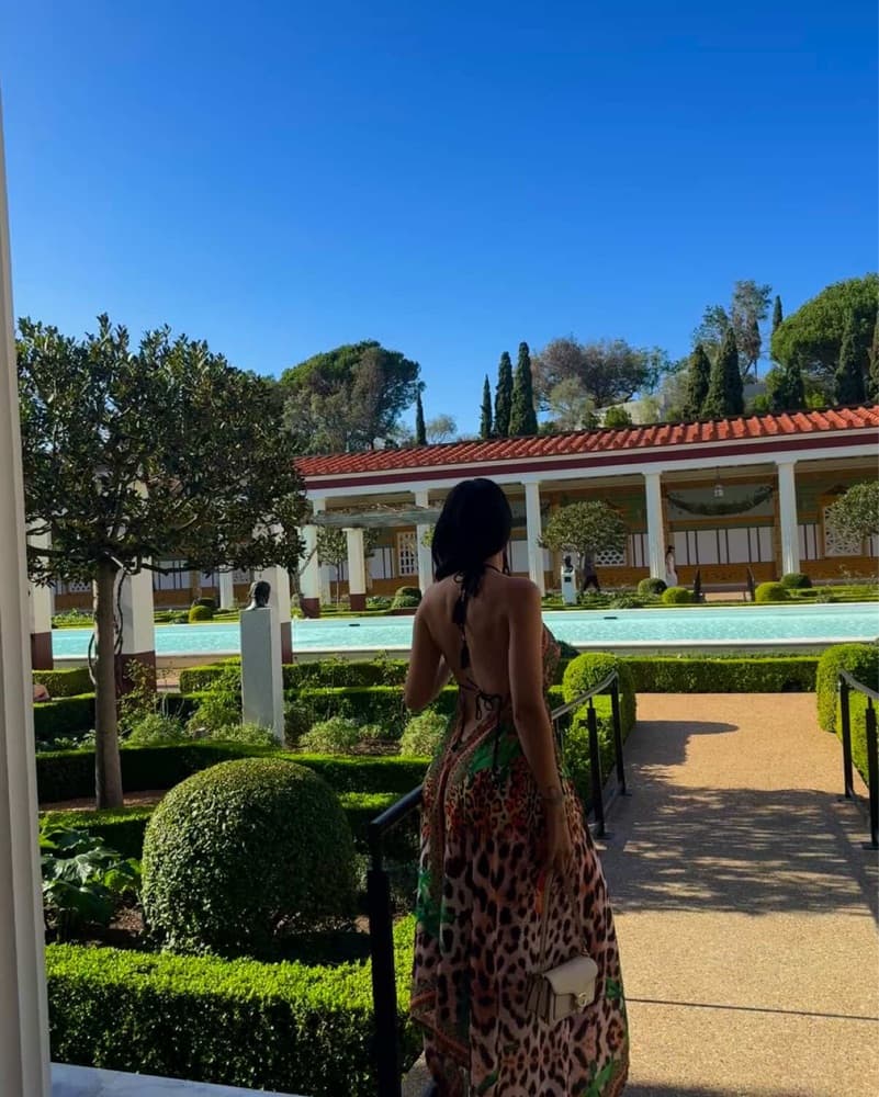 Casual dress - Image 2