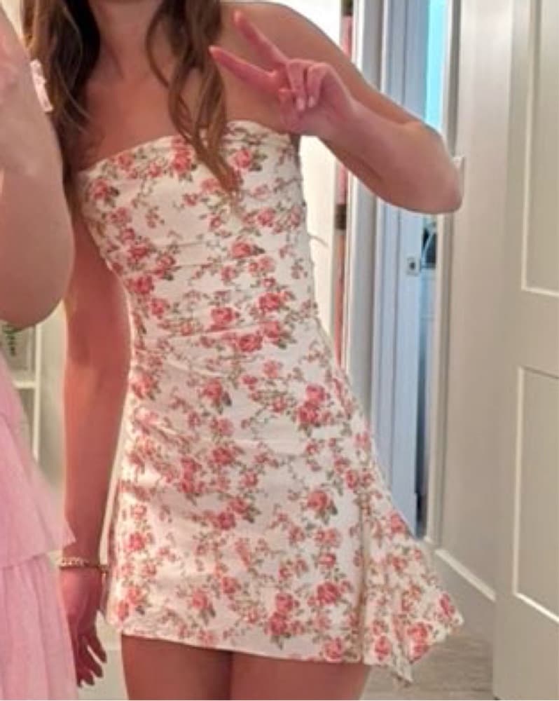 House Of CB Jasmine Mini Formal Dress Fl - Image 3