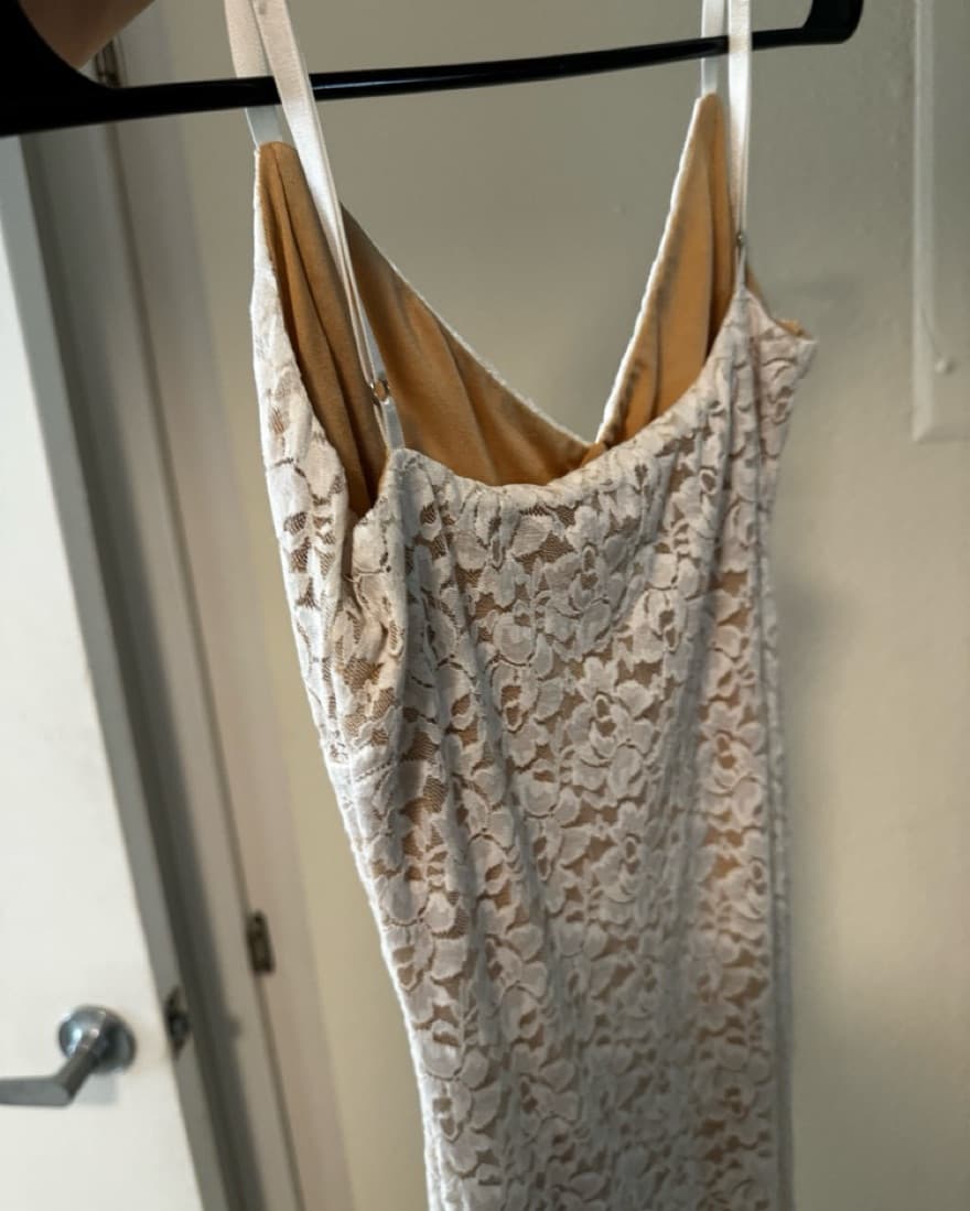 Tiger Mist Julianna Lace Dress - Image 6