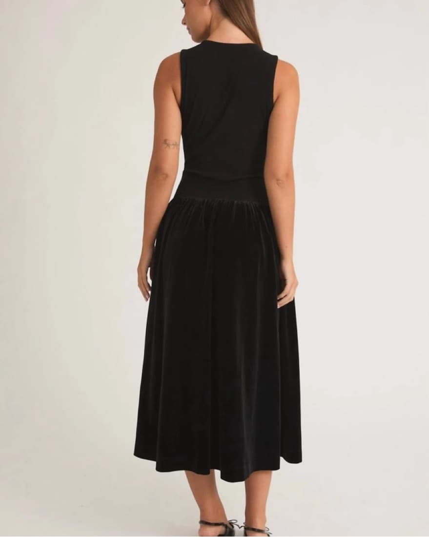 Le Lis Ribbed Midi Dress - Image 2