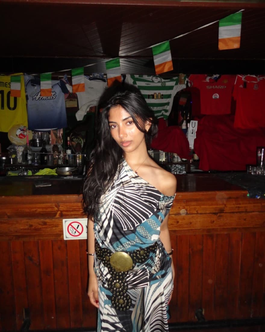 Vintage Italian Dress - Image 4