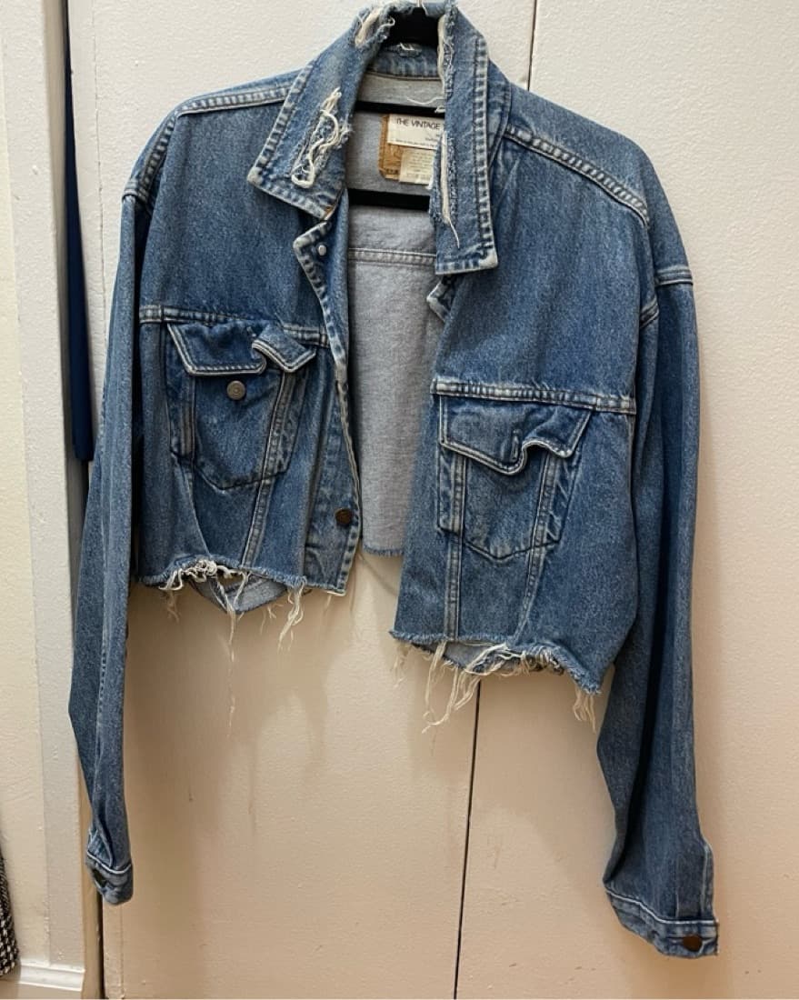 Vintage Cropped Denim Jacket - Image 1