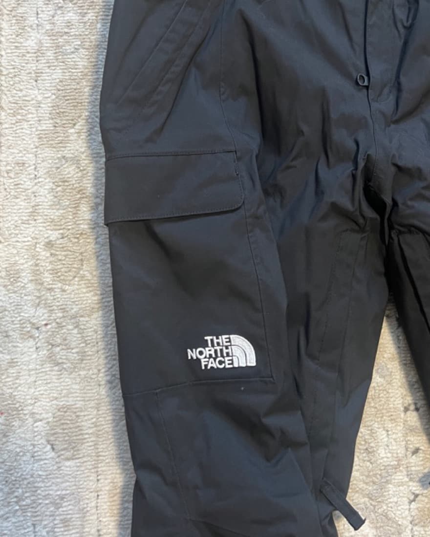 Northface Snow Gear  - Image 4