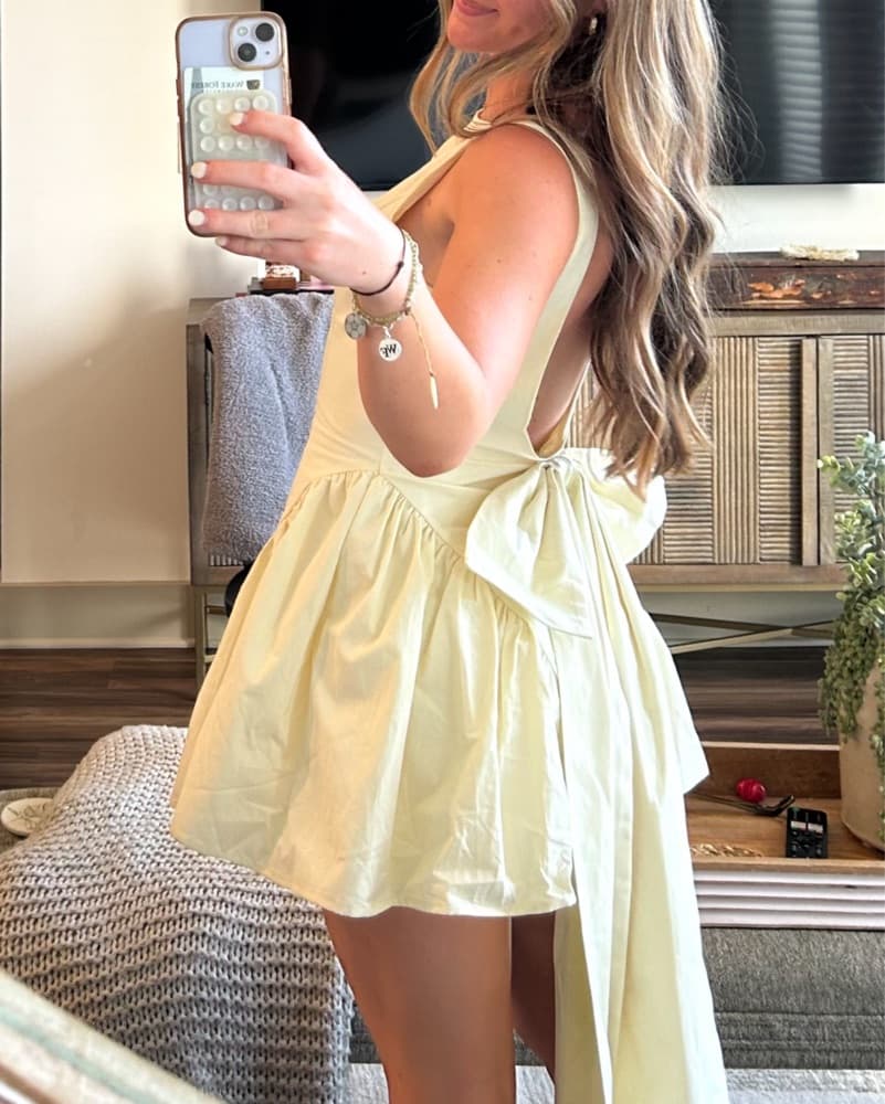 Low Back With Bow Yellow Dress - Image 3