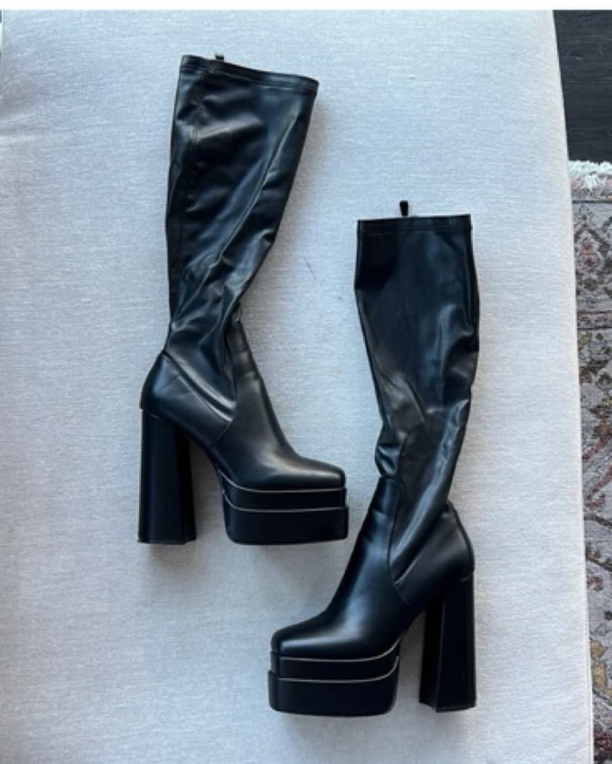 Azalea Wang Boots - Image 2