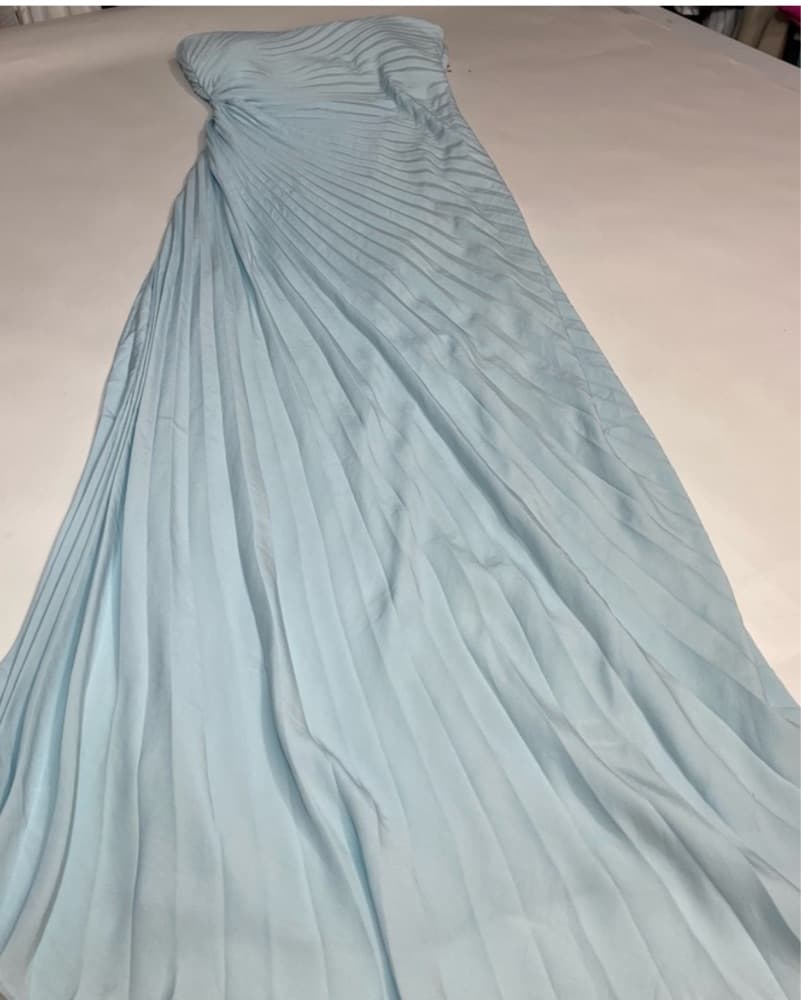 ALC Layla Blue Pleated Gown dress Size 6 - Image 4