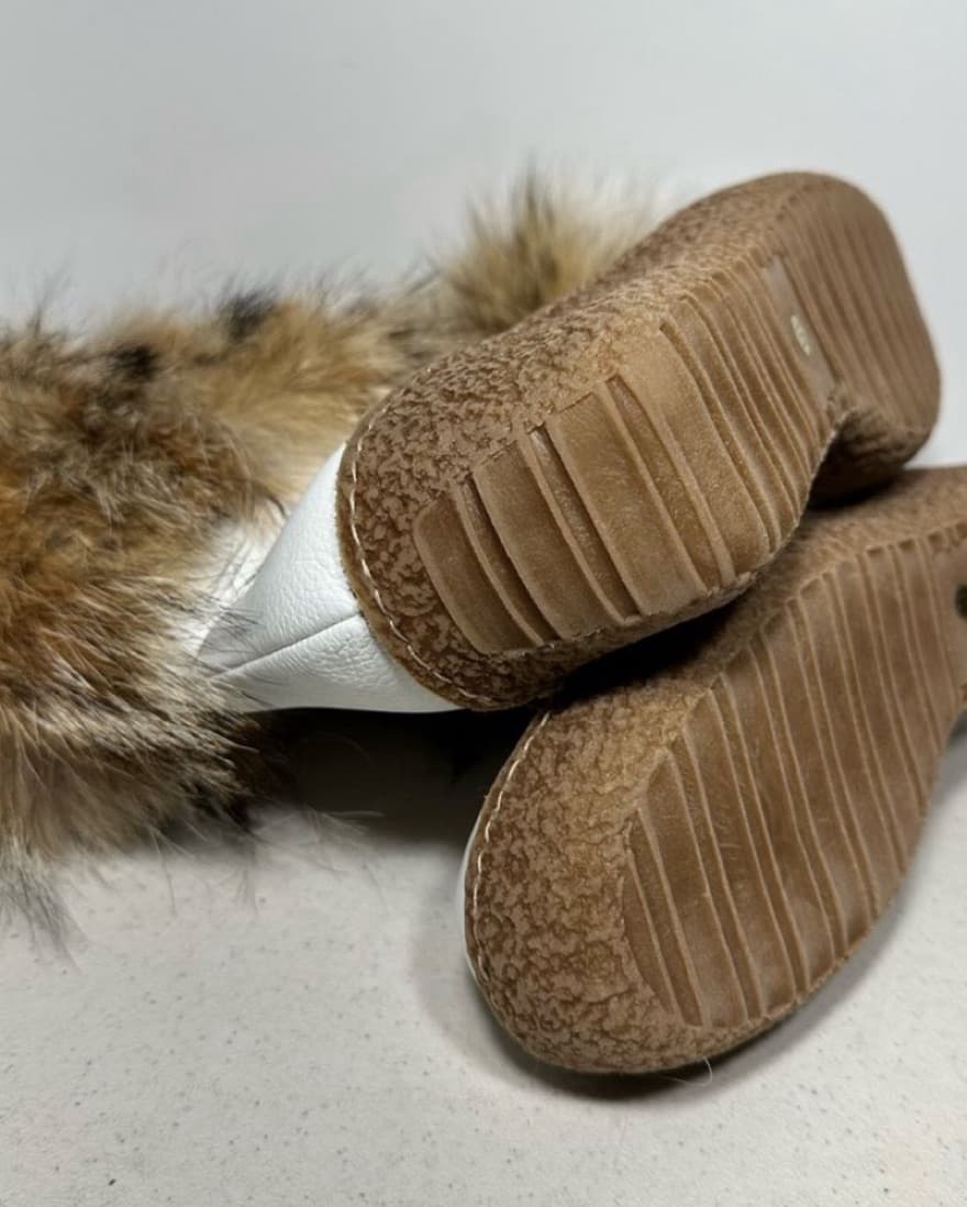 Gorsuch White Boots With Fur - Image 4