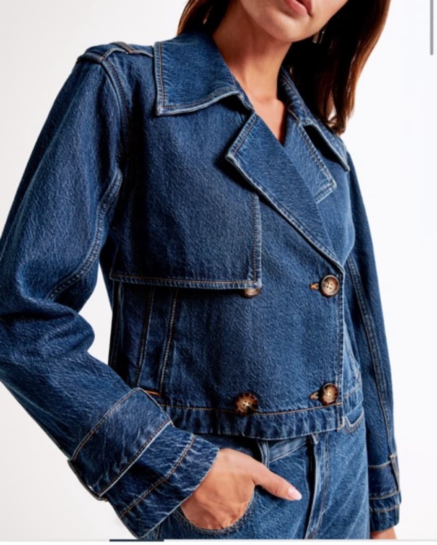 Cropped Dark Wash Denim Trench Coat - Image 2