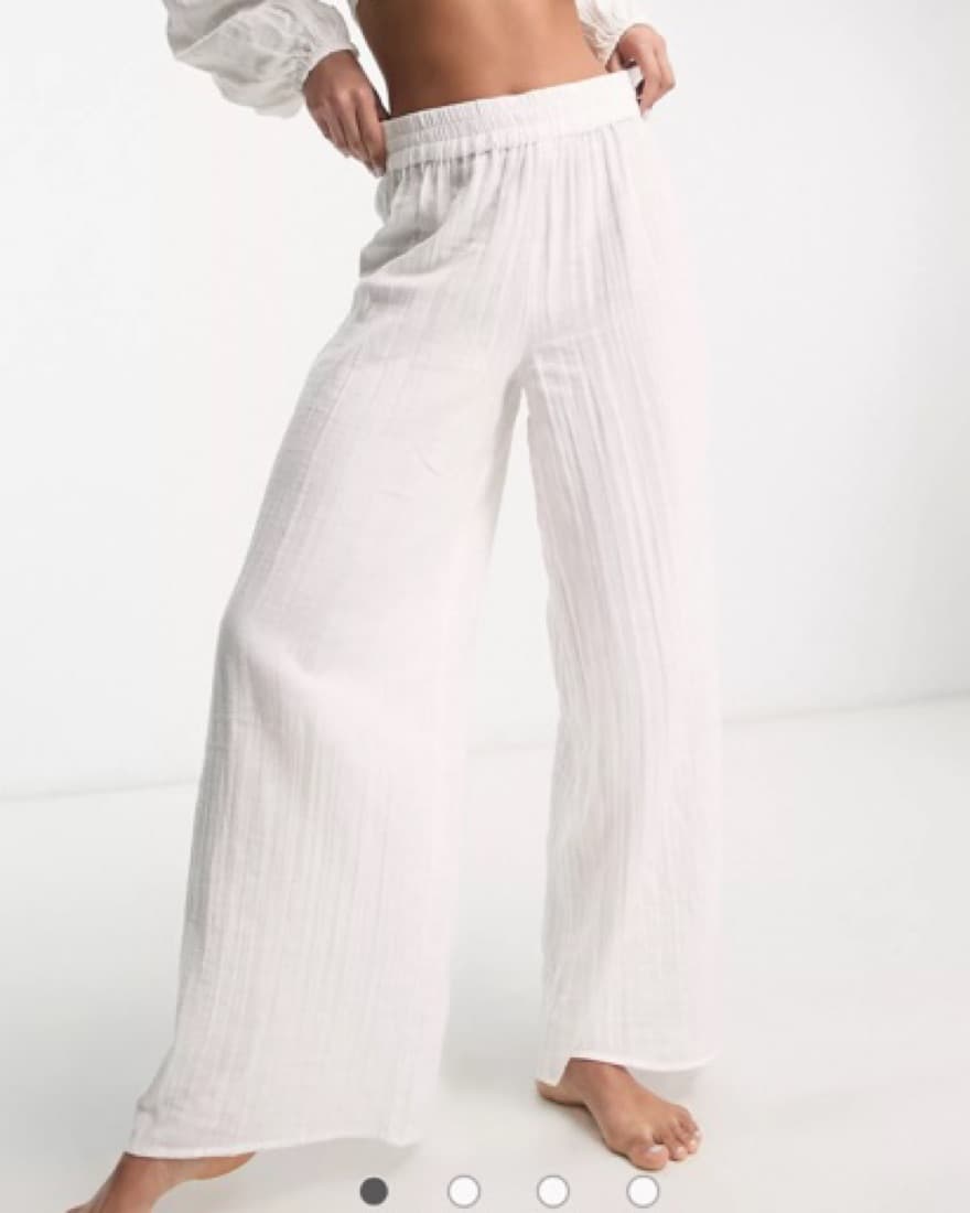White Set  - Image 2