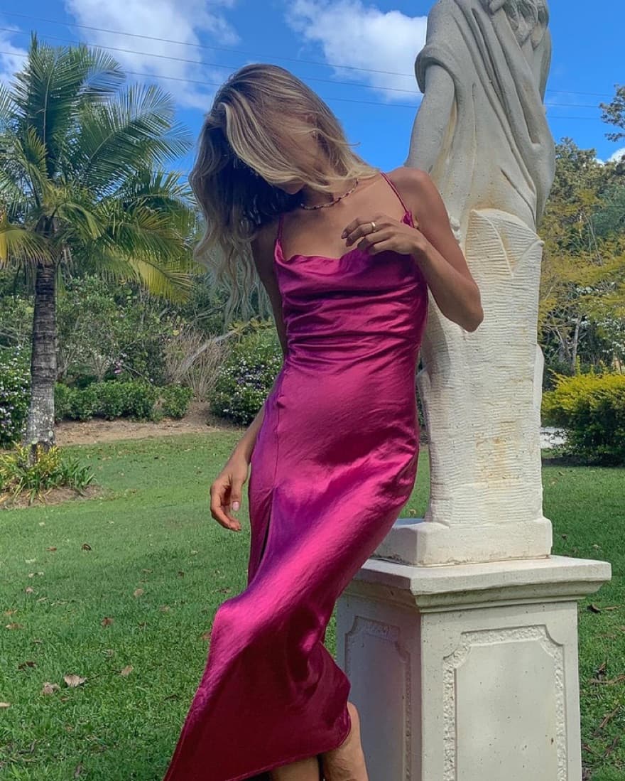 Walk The Line Midi Dress Magenta - Image 2