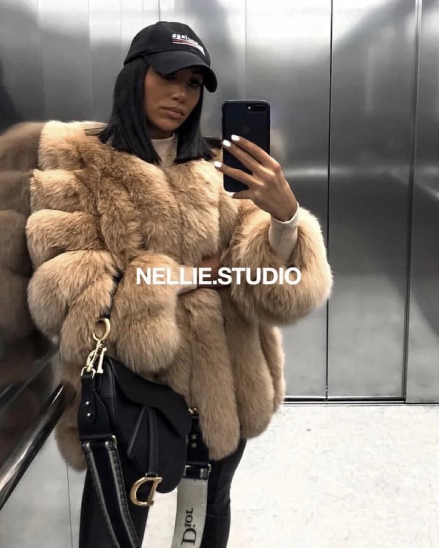 Nellie Studio Baby Pink Fox Fur Coat - Image 3
